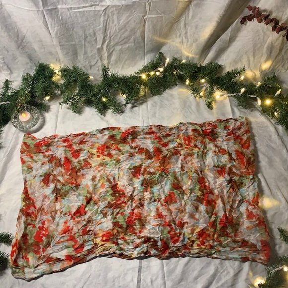 Patterned Infinity Scarf - Picture 2 of 3